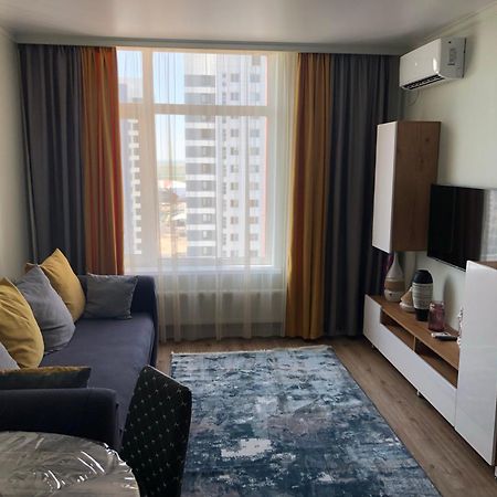 Esil Plaza Apartment Αστάνα Εξωτερικό φωτογραφία