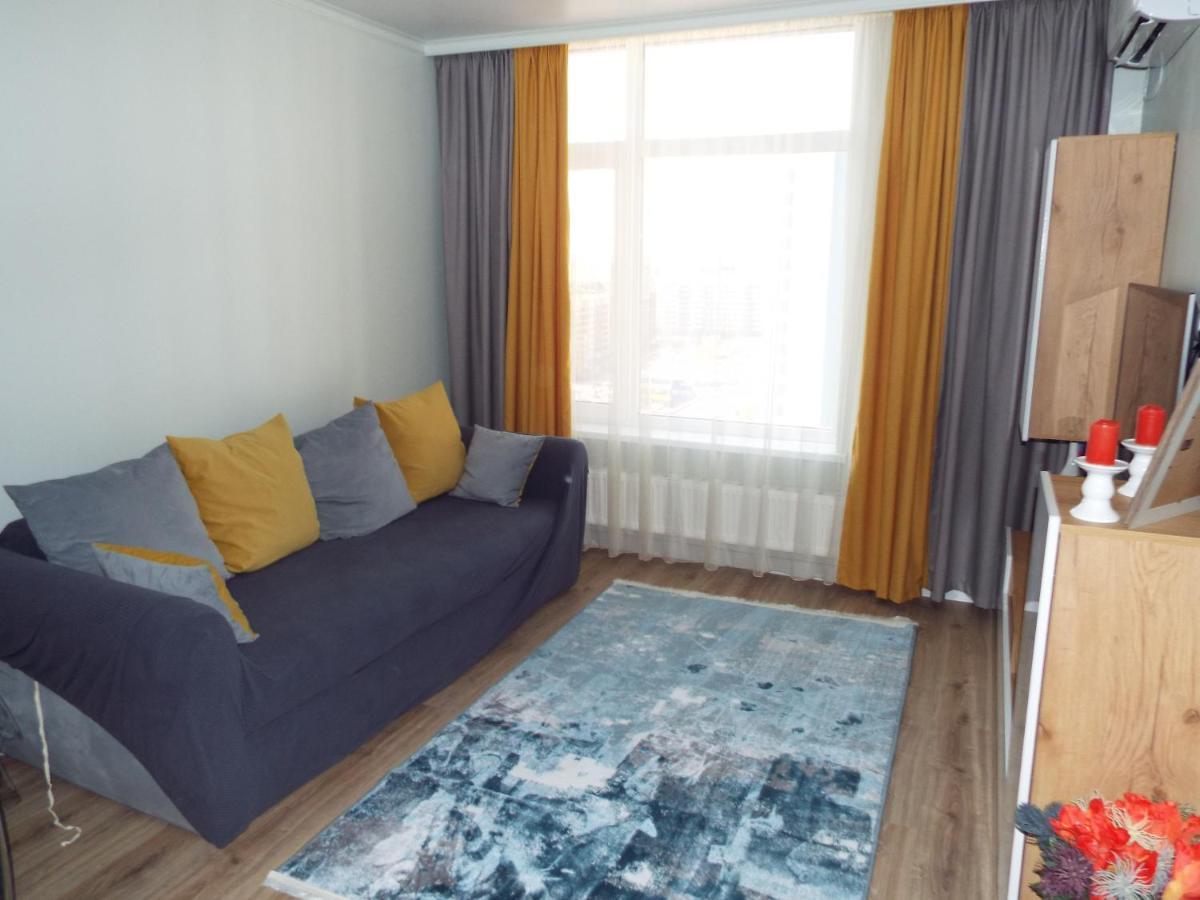 Esil Plaza Apartment Αστάνα Εξωτερικό φωτογραφία
