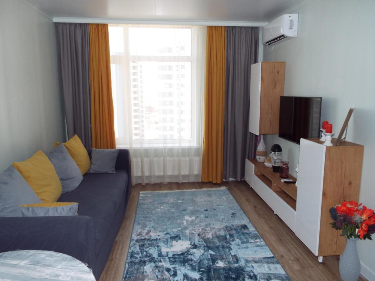 Esil Plaza Apartment Αστάνα Εξωτερικό φωτογραφία